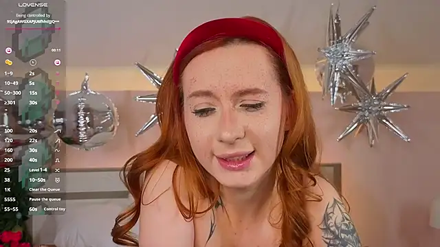 WICKEDEMBER online show from April 7, 4:47 am