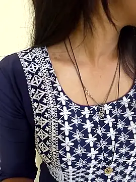 Neha rani78 online show from March 14, 3:07 am