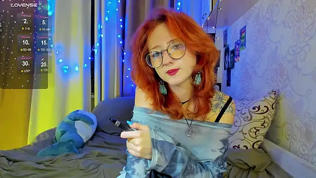 DragonflyLiza online show from November 10, 12:33 pm