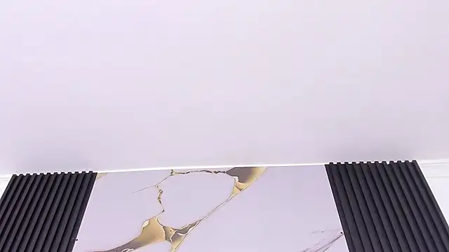 Mia Devereaux167 online show from February 17, 6:40 pm