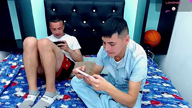 will and alex online show from January 7, 7:28 pm