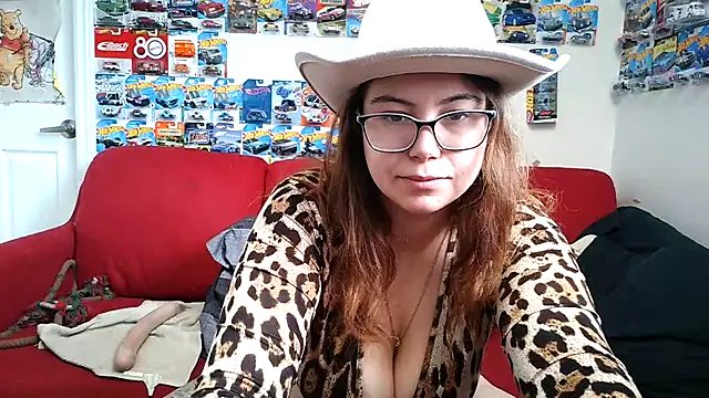 FreakyDreama online show from March 19, 2:54 pm