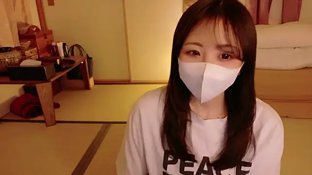 -aotan- online show from April 9, 3:39 pm