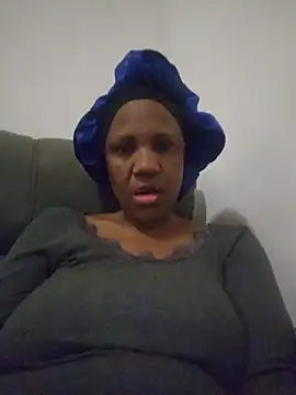 Mommy Sienna online show from July 27, 10:29 pm