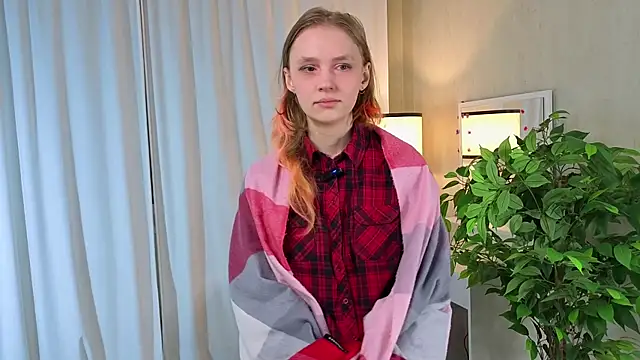 SueSasportas online show from November 17, 1:17 am