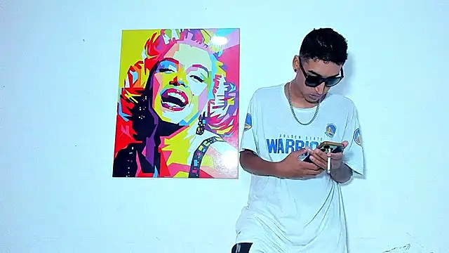 Destroy princelinda online show from December 18, 9:41 pm