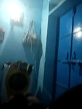 Chinki pande online show from December 17, 4:11 pm