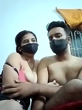 littleprincesssss online show from November 13, 5:23 pm