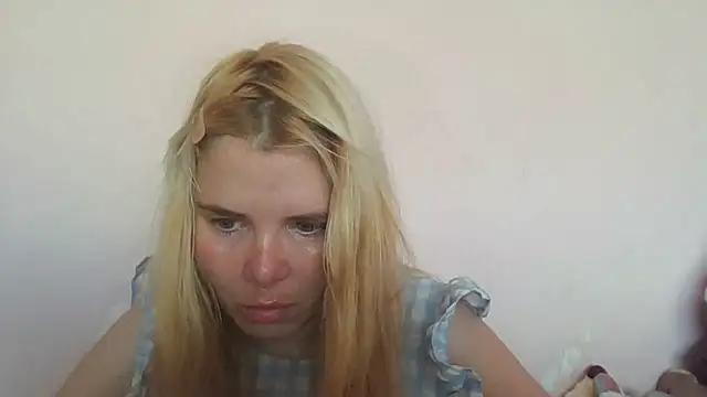 HornyElena online show from June 28, 2:34 pm
