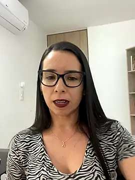 Vicky ro online show from November 13, 2:32 am