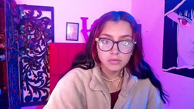 vaiolet johansson online show from November 20, 1:34 pm