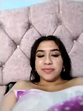 madeline lx online show from November 15, 2:23 am