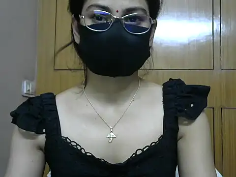 Fairy Pie online show from May 31, 8:10 pm