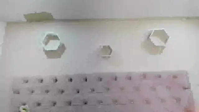 ZarinaWynne online show from June 8, 2:29 pm
