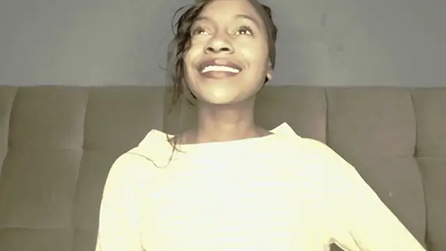 Aliis Love online show from December 2, 12:56 am