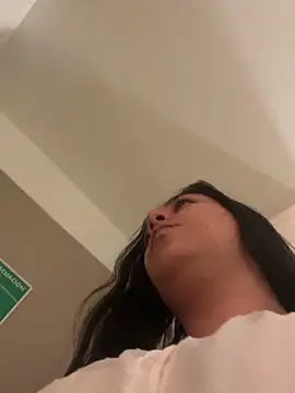 LorieFerrer online show from November 19, 2:17 pm