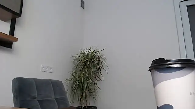 Veronichkaaa online show from February 12, 8:05 am