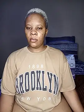 Emmylove-xr25 online show from January 15, 7:47 am