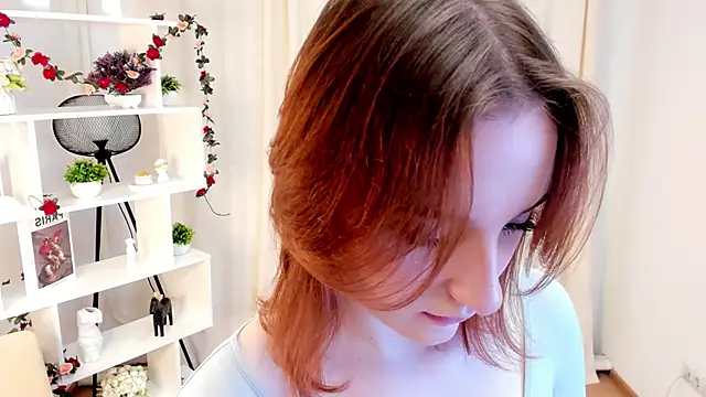 OpheliaSalotti online show from November 8, 7:35 am