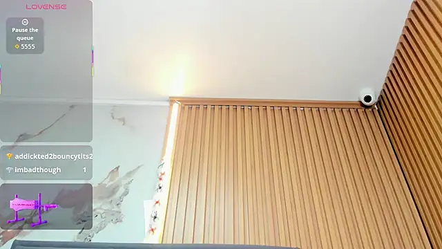 IRENNEBLAZER online show from November 27, 1:14 pm