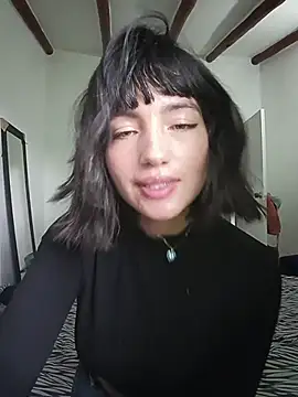 Luna juicy online show from December 4, 7:58 pm