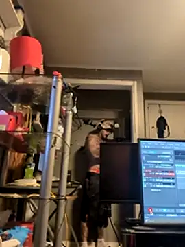 trickydickydaddy online show from June 15, 5:18 am