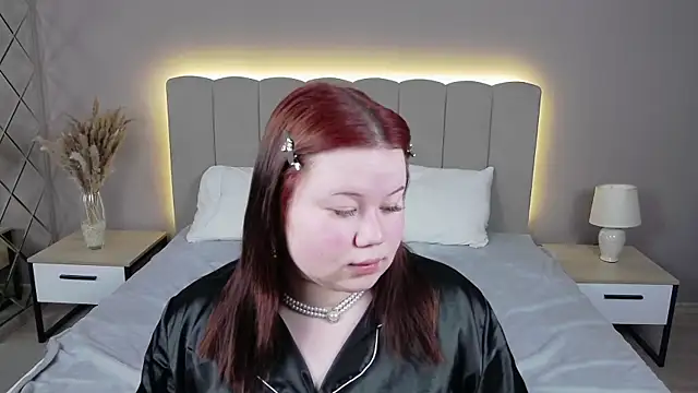 EvaNova  online show from April 9, 10:42 am