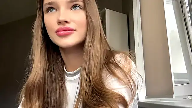 HuldaTredo online show from November 13, 10:25 am