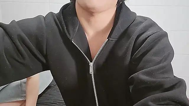 Tomahawk Katsuki online show from February 1, 12:31 am