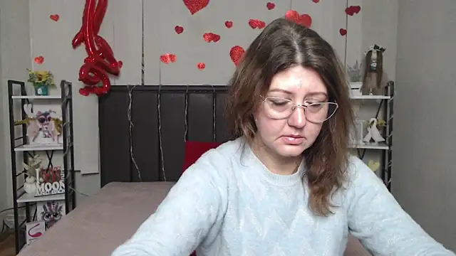 RoseHille online show from January 18, 6:32 am