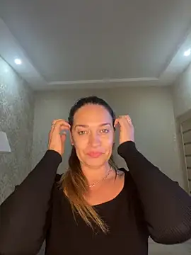 Milana8263 online show from November 9, 7:10 pm