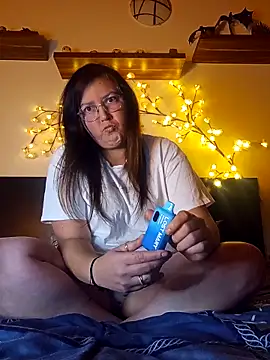 Persephone CH off online show from December 1, 8:55 pm