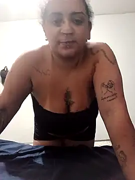 DigooNandaacasal175 online show from April 26, 11:57 pm