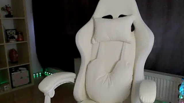 MissyDior8 online show from January 7, 7:45 am