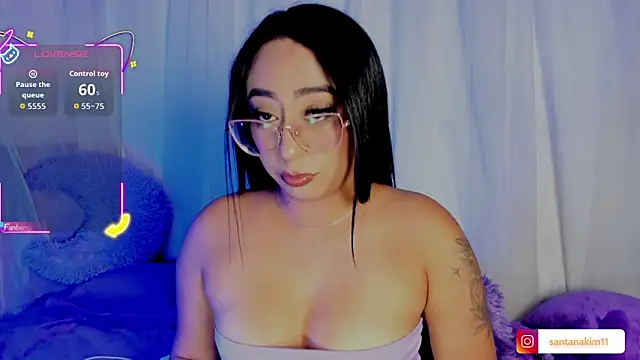 kim santana  online show from May 13, 5:46 am