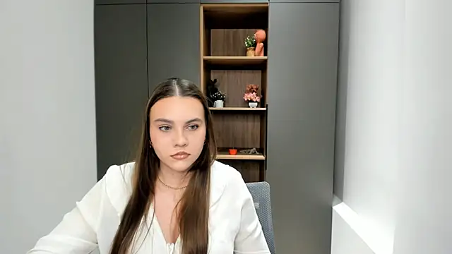 ElwandaMcilvain online show from November 11, 7:38 am