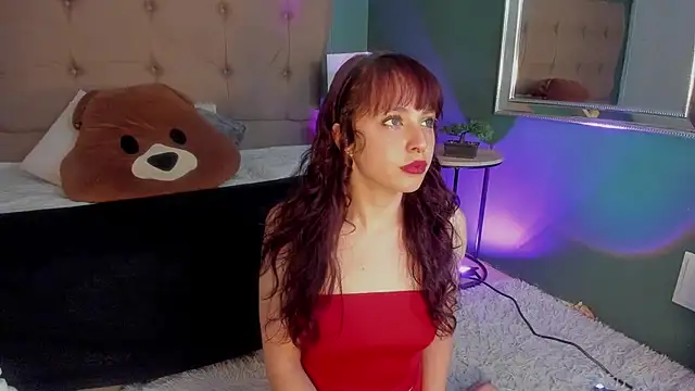 Velvet Dreamss online show from December 3, 11:45 am