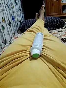 Tota sexi online show from April 7, 8:38 am