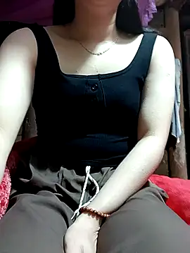 LynkLyy2k online show from November 21, 2:35 am