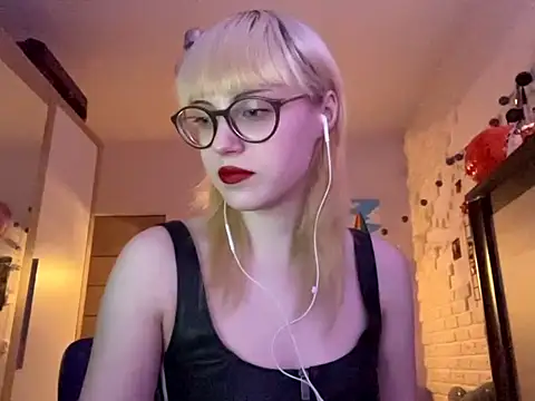 EffacedScan online show from November 16, 2:28 pm