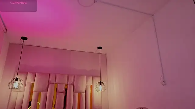 Brandy collinss online show from January 11, 11:37 am