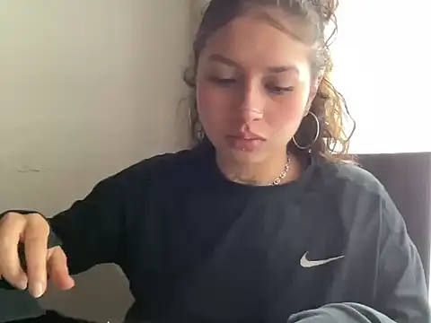 Dreana online show from February 24, 5:44 pm