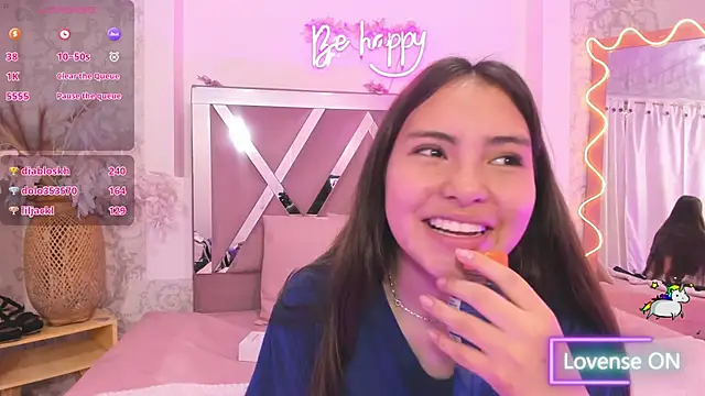 ISABELA TAY online show from January 5, 5:38 pm