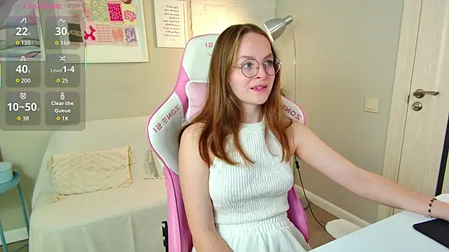 MadisonSmitt online show from November 22, 5:10 am