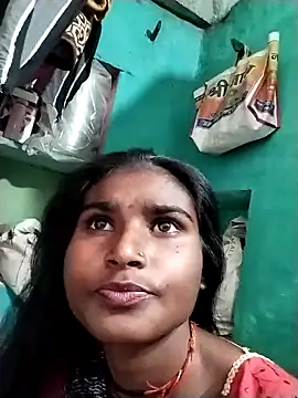 Big Lovexx online show from March 7, 9:05 am