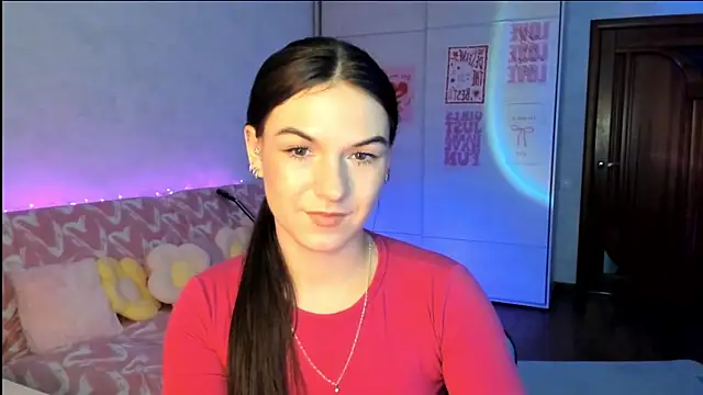 luna lust 212 online show from July 8, 7:32 am