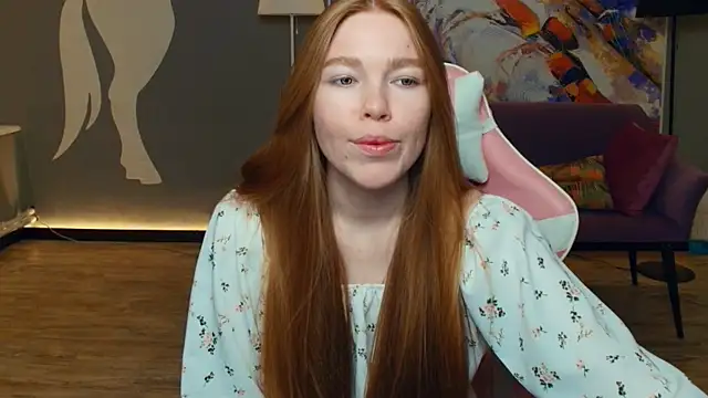 LavetaShiroma online show from December 17, 8:46 pm