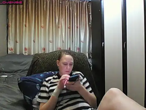 JenniDeep online show from March 30, 5:23 pm