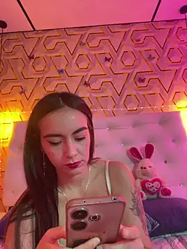 MelanyyJhonson15 online show from February 1, 4:50 pm