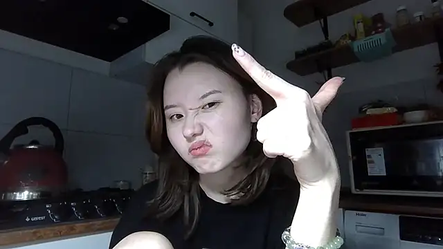 DeenaCaho online show from November 23, 3:57 pm